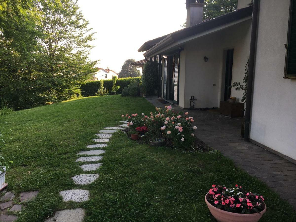 Elleboro Bed & Breakfast Carugo Exterior photo